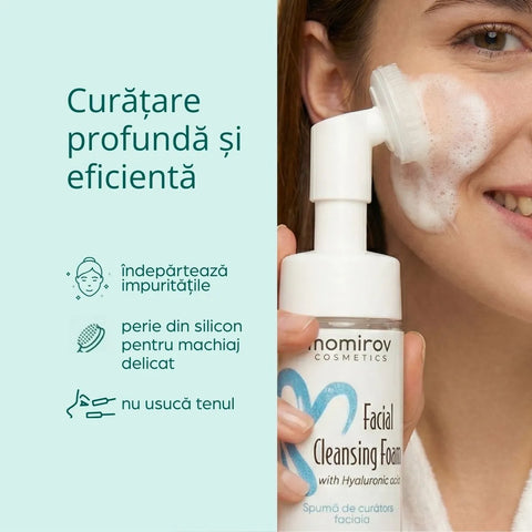 Tisztítóhab beépített kefével és hialuronsavval, 150 ml